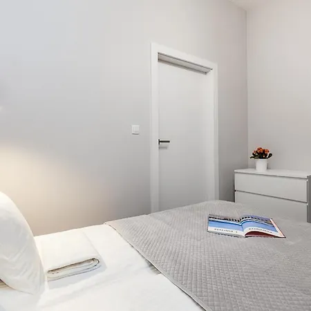 Przy Krzywym Domku Ltc - アパート *