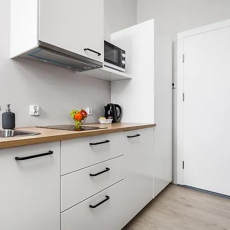 Przy Krzywym Domku Ltc - *